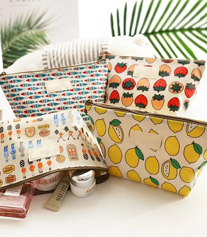 Polyester Handbags: A Blend of Style and Function​